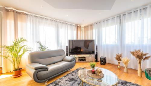 GREAT PLACE Penthouse Stuttgart Airport Messe Parkplatz Heimkino - Foto 2