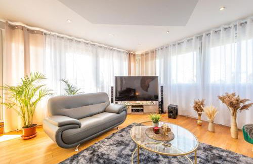 GREAT PLACE Penthouse Stuttgart Airport Messe Parkplatz Heimkino - Foto 2