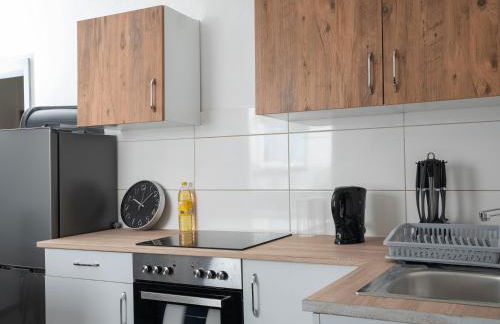 Serviceroom24 - Space in Recklinghausen Hoch WLAN - Smart-TV - 24-7 Check-in und Küche - Foto 24