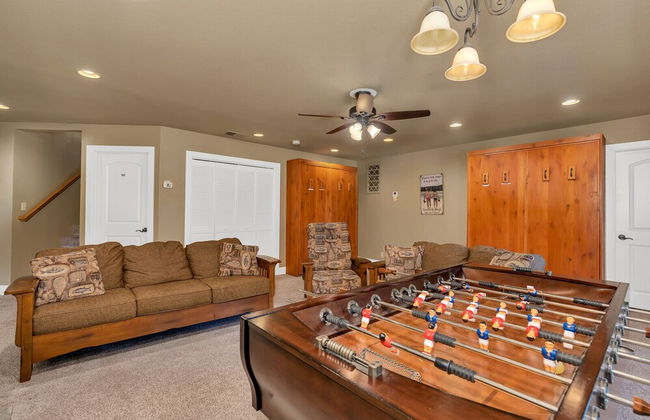 Bass Lake Beauty! 4 BDR Sleeps 16, Lakefront Views - Foto 31