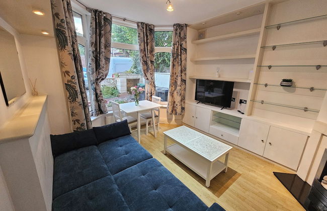 Light 1-bed - London N8 - Free Parking - Fast Wifi - Foto 13