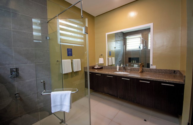One Hagdan Villas - Photo 80