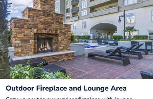 Spacious 2 Bedroom 2 Bathroom Apartment with Balcony in Uptown Charlotte! City Views & Free Parking! - Foto 3