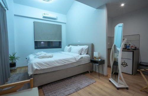 THE ROOMS - Photo 17