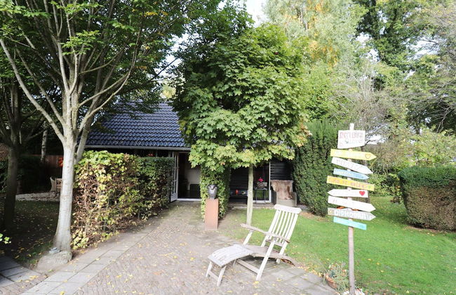 Atelier House With hot tub - Photo 20