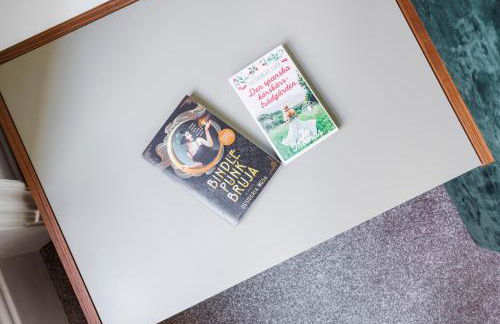 Leicester Square Apartment - Photo 20