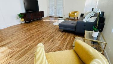 Glendale Gem with Pool & Office in Prime Location - Photo 5