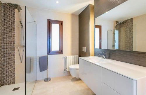 Villa Irene, Large First Line Villa wíth amazing sea- and coast views and large private swimming pool! - Photo 43