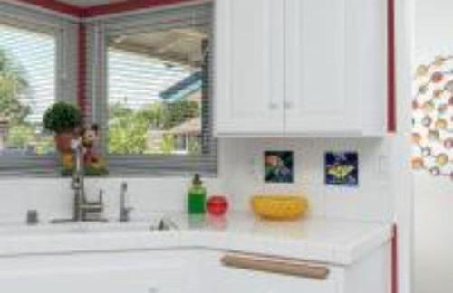 MagicwayVillas TeaCup Pool House - Walking Distance to Disneyland - Foto 5