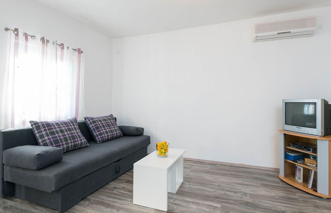 Country Home Dingač - Photo 12