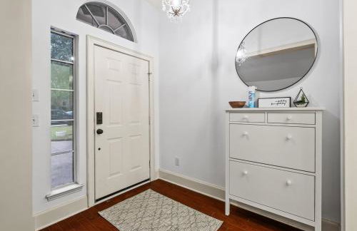 The Blue Door Oasis 4BR 2 BATH with 6 Beds Frisco with Arcade, Games, Office - Foto 36