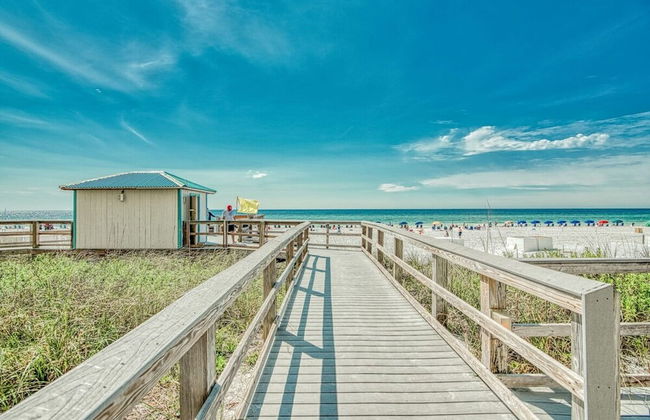 The Scallop by Brightwild Beachfront Condo - Foto 17