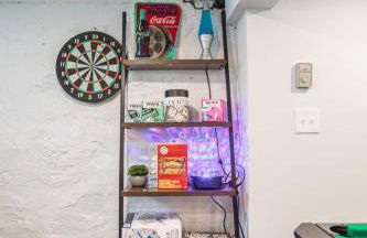 Spacious&Gracious- 5BR Fam-Friendly near I95&Shops - Foto 63