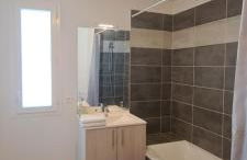 T2 Charmant, spacieux parking privé tram et metro - Foto 12