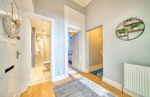 3-Bed Flat Free Parking 10 Mins to City Centre - Foto 10