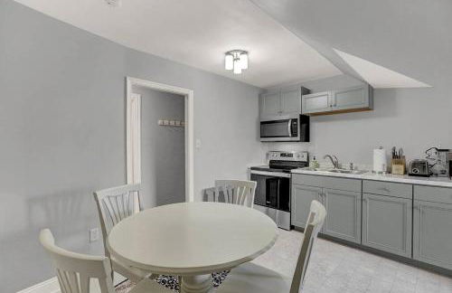 Suites on Seneca - Gorgeous One Bedroom Apartment - Foto 14