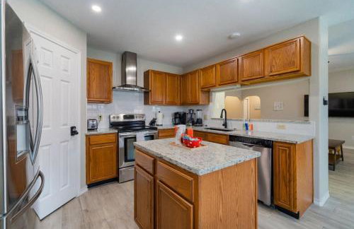 Blissful Heated Pool Retreat - Foto 25