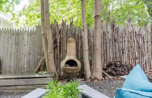 Chic Farmhouse Woodstock Saugerties Skiing HITS - Photo 46