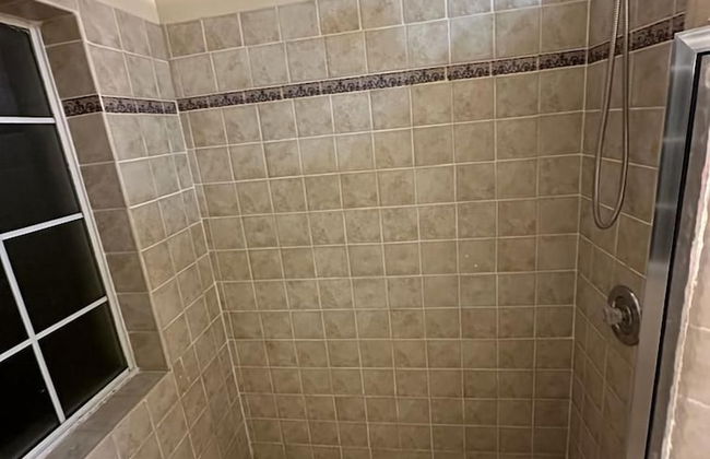 McAllen Majesty 4BR w Pool and Comfort - Foto 51