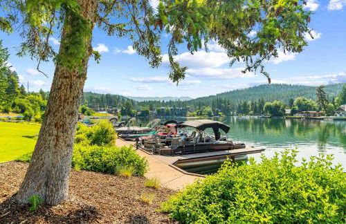 Paddle & Pine - Lake Views & Private Dock Access - Photo 39