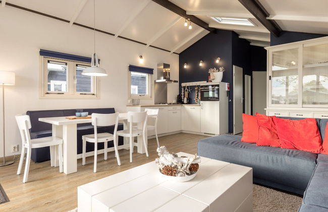 Modern Chalet Near Lake Sneek - Foto 10