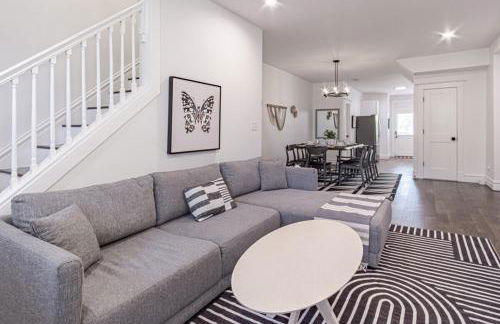 Ann Avenue 3BR St Louis Home with Games and Free Parking - Photo 16