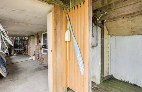 Dock and Water Access Charlestown Beach Escape! - Foto 28
