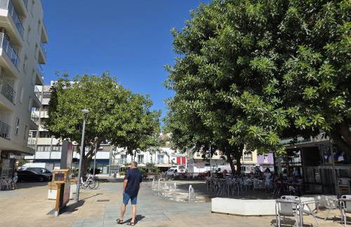 Sea View Penthouse Apartment with Hot Tub - Casa Bella Vista, Buenas Noches , Estepona - Photo 55