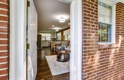 Cozy Riverside Villa - Walkable to Bars & Restaurants - Foto 22