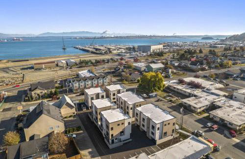 BRAND NEW Fully Updated Condo 918 in Anacortes - Foto 30