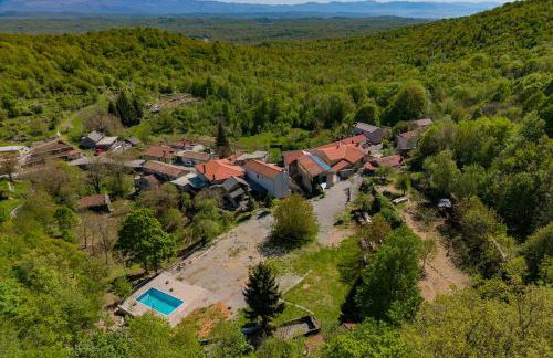 Familija Lovrinovi Retreat with Shared Pool - Foto 5