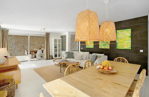 Luxury Boho Villa with Heated Pool, Rooftop and Panoramic Sea View in Amadores - Foto 14