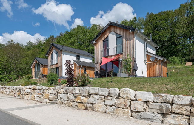 Holiday Home With Sauna in Mistelgau-obernsees - Photo 1