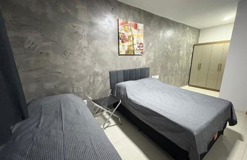 Apartamento Novo, Confortável, Lazer e Estacionamento, Rápido acesso aos pontos turísticos - Foto 19