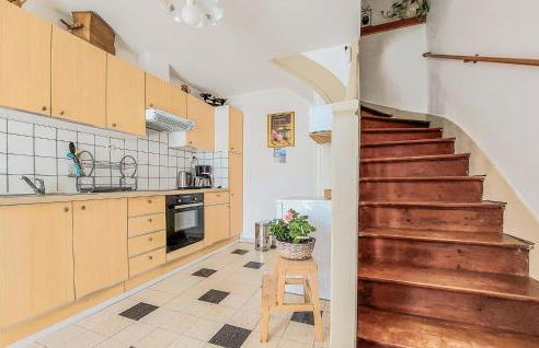 Amazing Home In Péronne With Kitchen - Foto 8