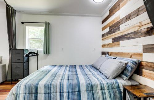 Tiny Woodland Cottage Retreat with Yard in Pelkie - Foto 8