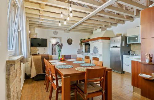 Holiday Home in Marina Near Beaches - Photo 38