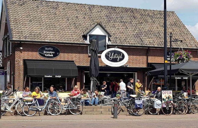 Glass Veranda Chalet in Nature - Foto 24