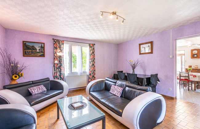 2 bedroom House in Mesnières-en-Bray with garden and terrace - Photo 3