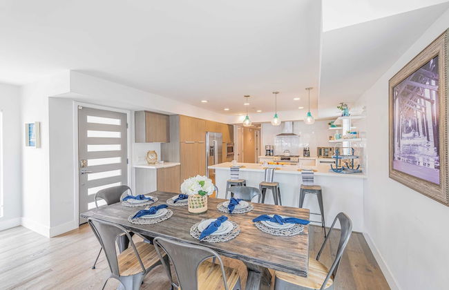 Private Rooftop + Steps to the Beach Chic Design Seaside Style by Avantstay - Foto 26