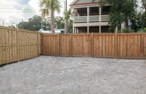 Secret Garden Studio w/ Hot Tub: Near Forsyth Park - Foto 27