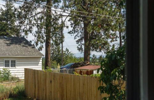 2BR 1BA Small Town Feel Pets Allowed - Foto 46