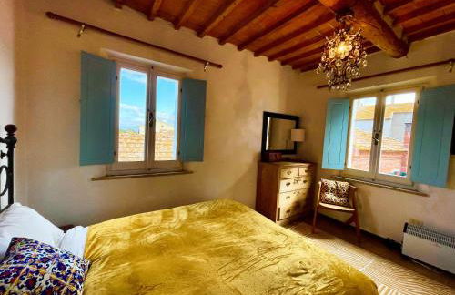 Two Bedroom Apartment with Breathtaking Views Large Balcony in a Cool Umbrian Village - Foto 11