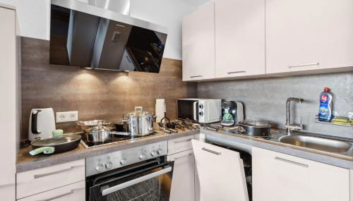 Flexi Home - Balkon , Seeblick, Pool & Speed Wlan - Foto 5, stove, dishwasher