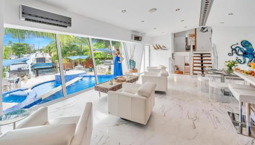 Waterfront Oasis Cascading Pool Views Centrally located Heated Pool Cascade KeyResidences - Foto 2, Other