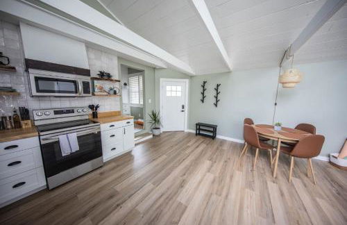 Unwind at this Modern Bethel Village Escape - Foto 54