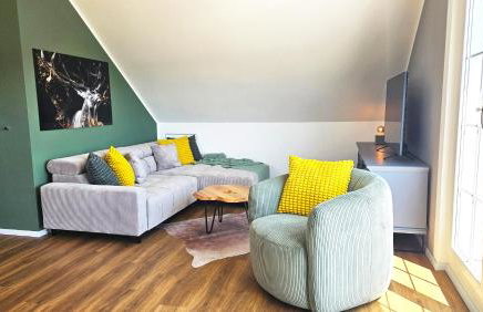 Natur-Design "Platzhirsch Sauerland" - Sauna, Kamin, Balkon, Garten, Hütte, Grill - Foto 9