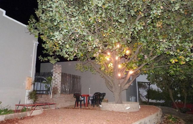 Cosy 6 Person Cottage With Mountain View - Photo 10