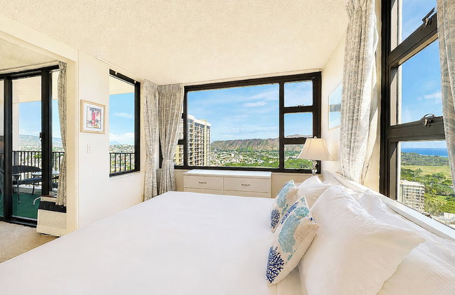 Diamond Head and Ocean views with King Bed and Parking - Foto 97
