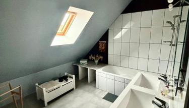 Maison Le Mans , circuit 24h - Photo 3